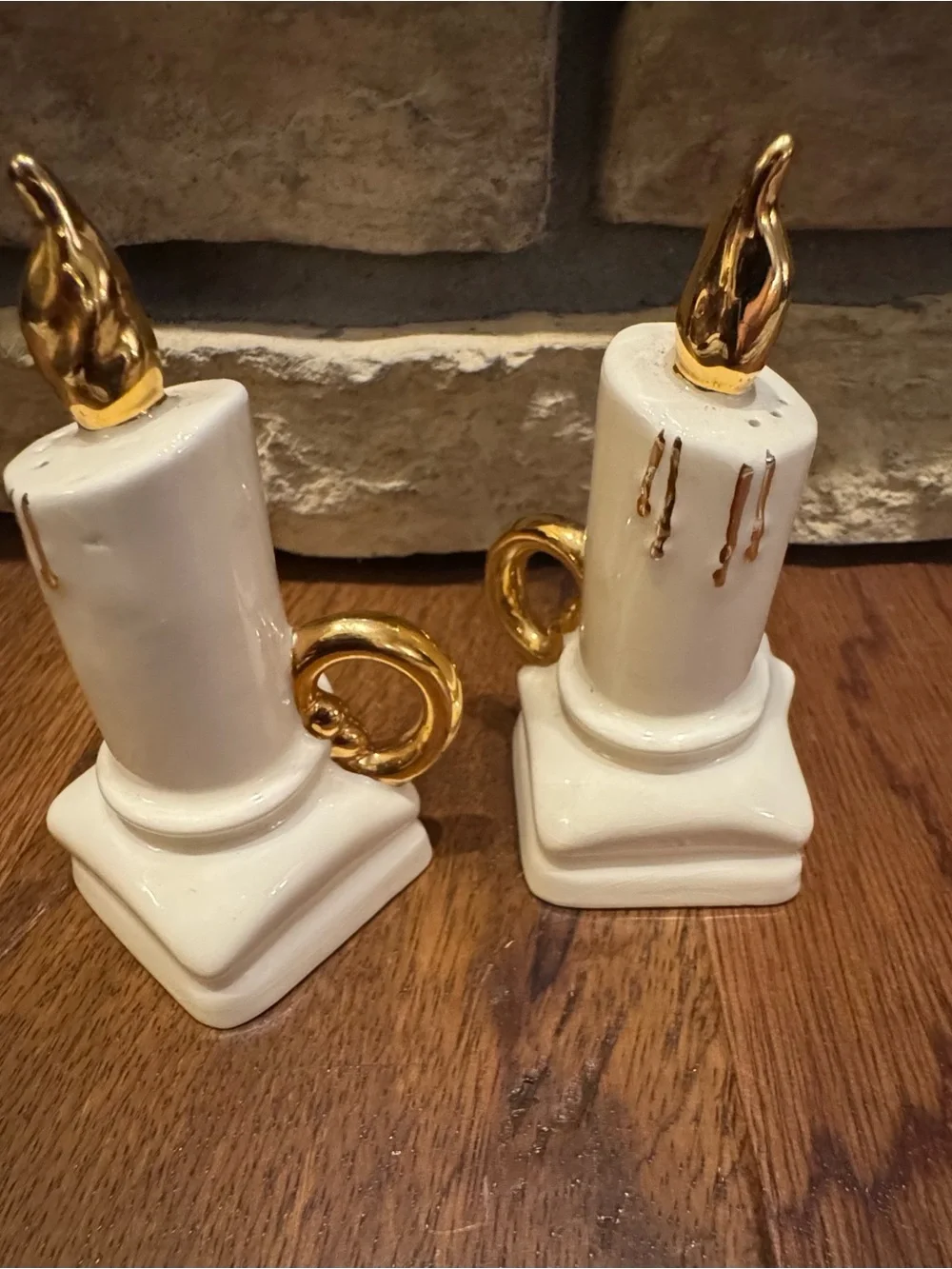Vintage 1950‘s Christmas Candle Salt & Pepper Shakers Gold & White Ceramic